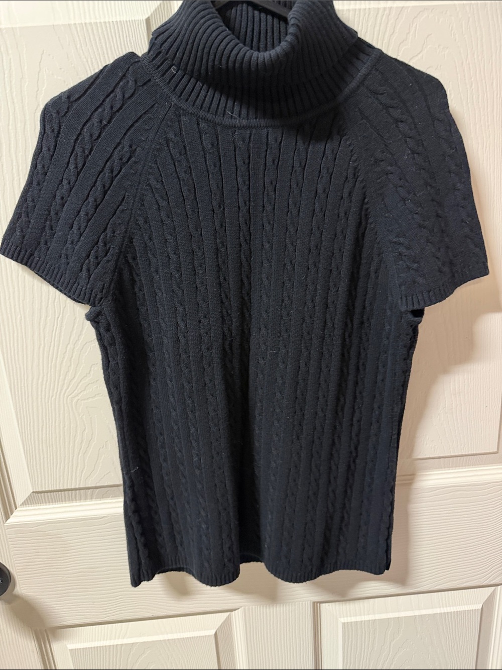 EVIE Black Short-Sleeve Cable Turtleneck Sweater